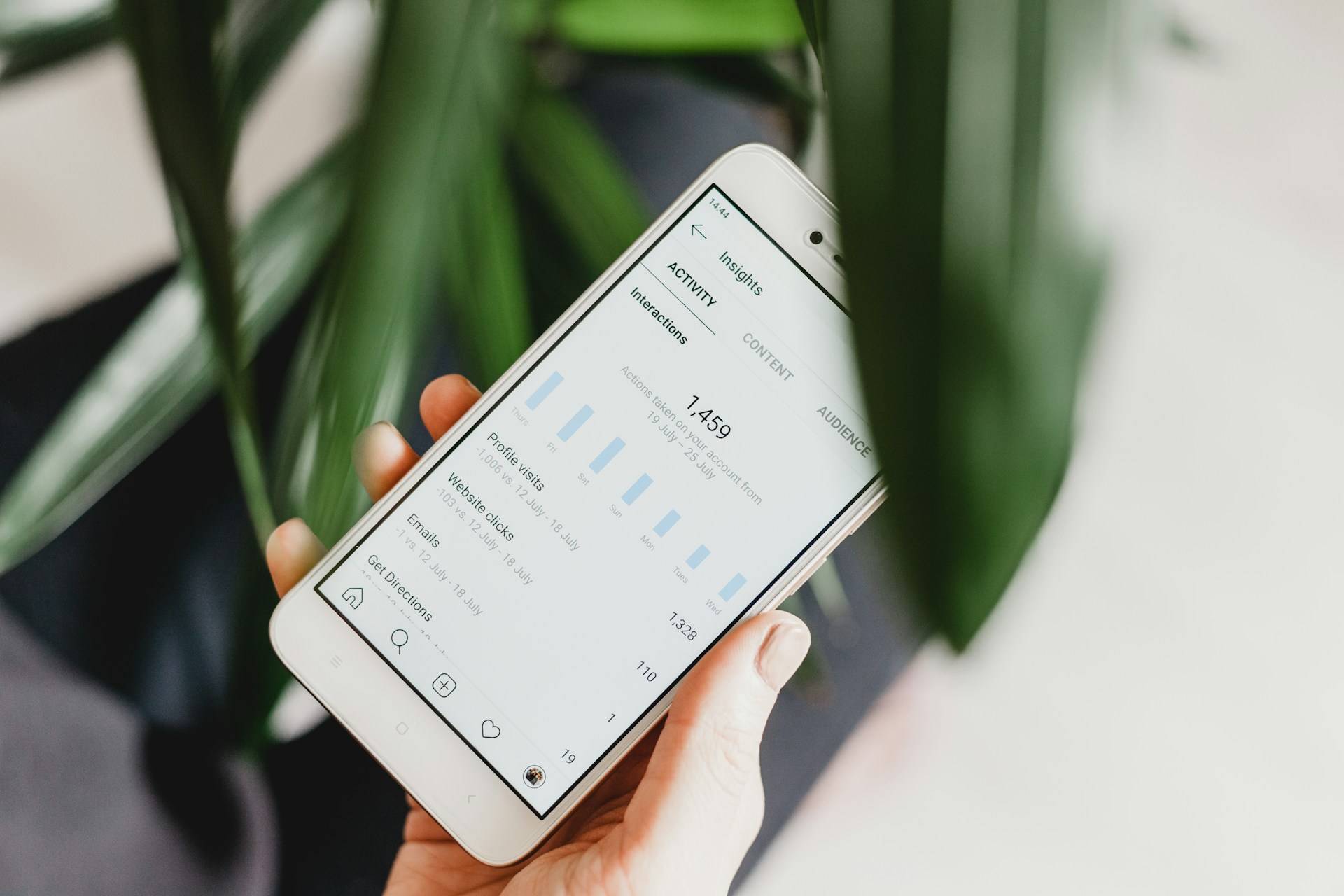 Cara Menghapus Postingan Di Instagram